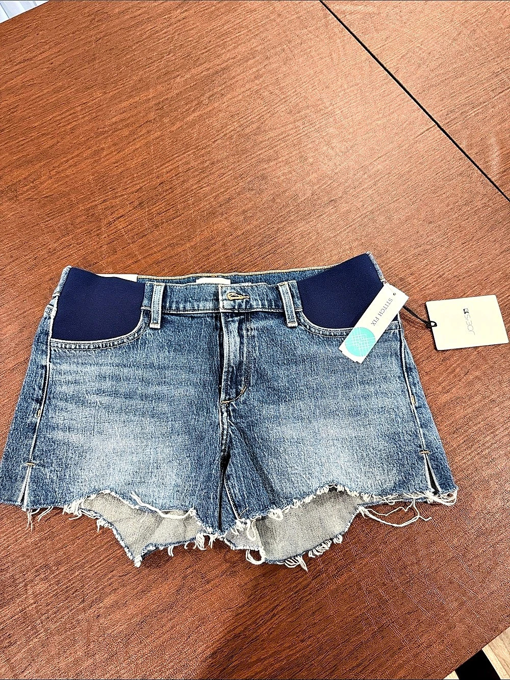 Joe’s Women's Maternity Denim Jean Shorts Size Medium NWT